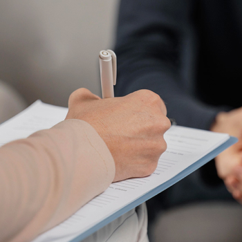 Plan de becas tratamientos contra adicciones